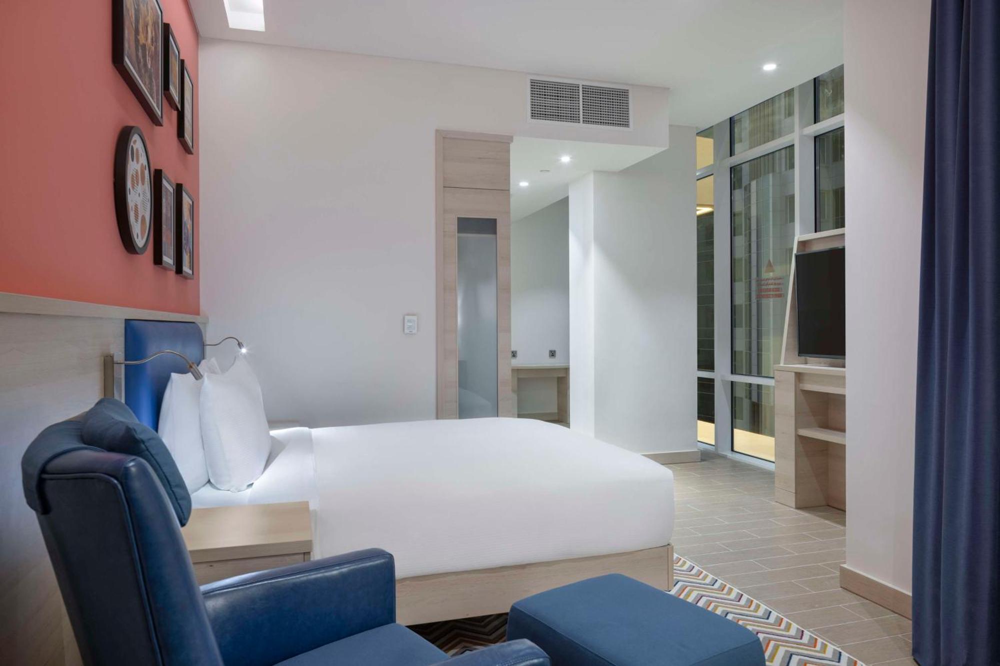 Hampton By Hilton Doha Old Town Hotel Exterior foto
