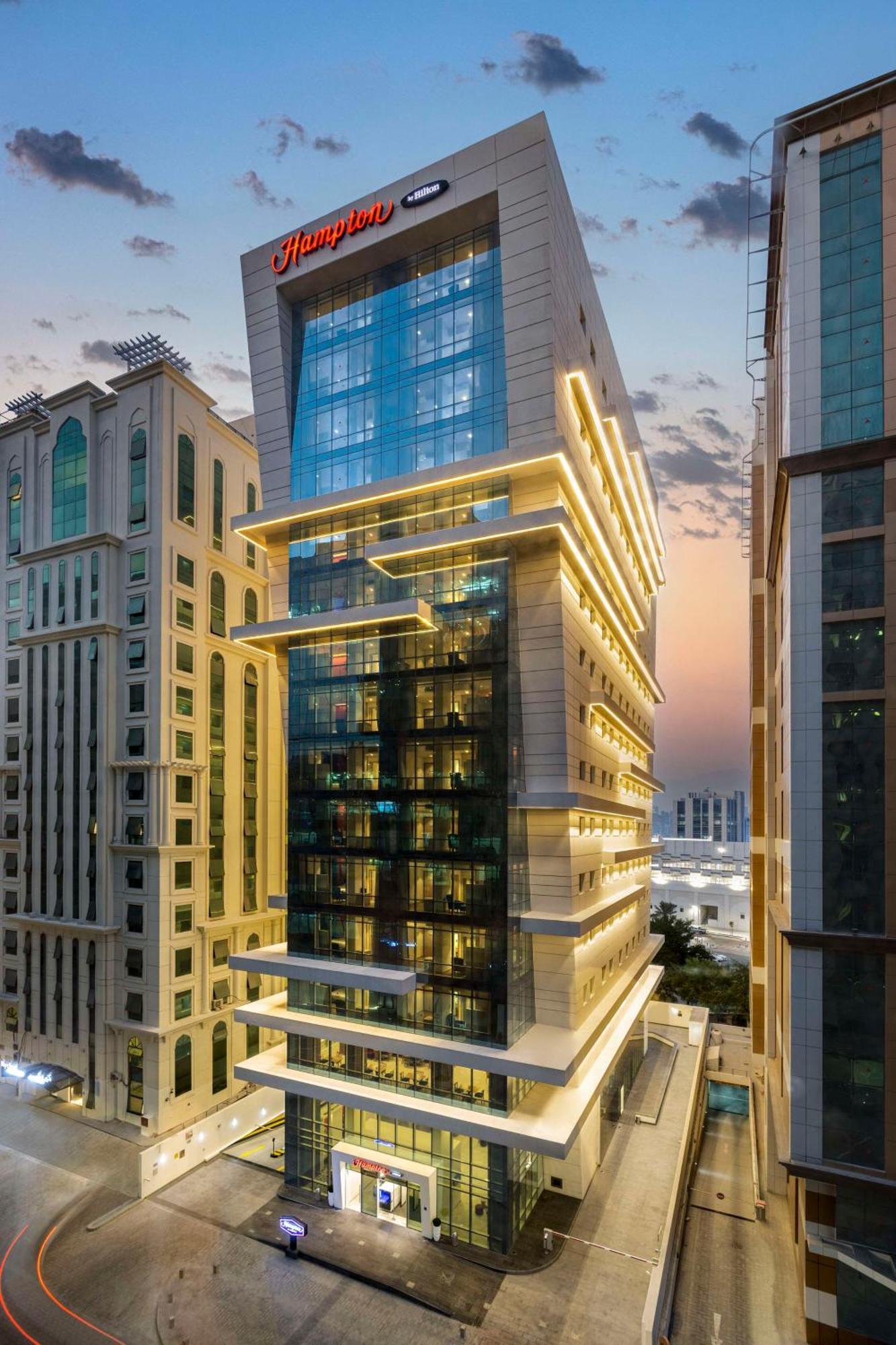 Hampton By Hilton Doha Old Town Hotel Exterior foto