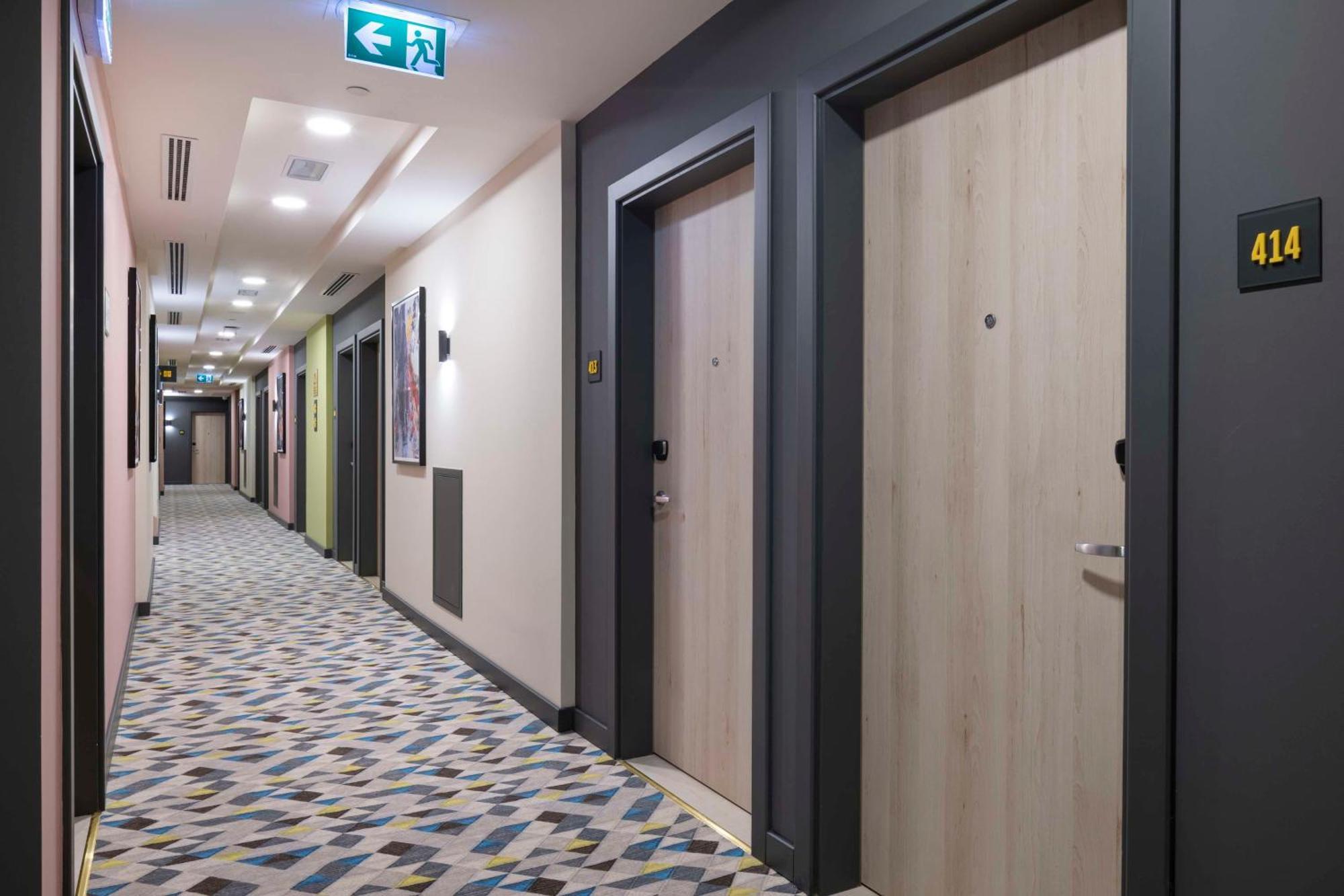 Hampton By Hilton Doha Old Town Hotel Exterior foto