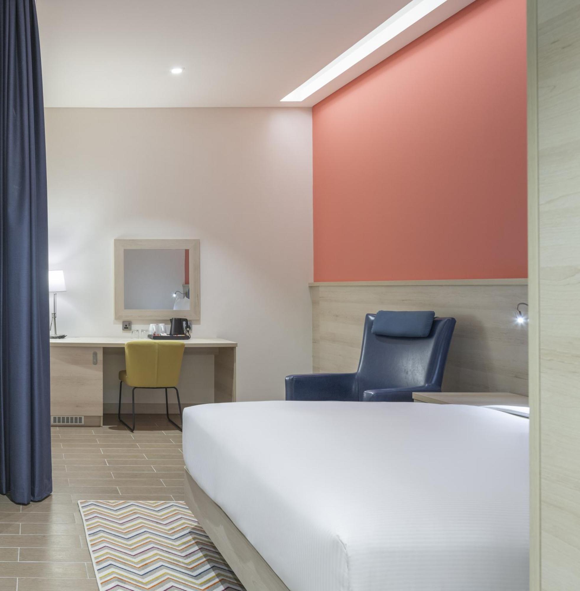 Hampton By Hilton Doha Old Town Hotel Exterior foto